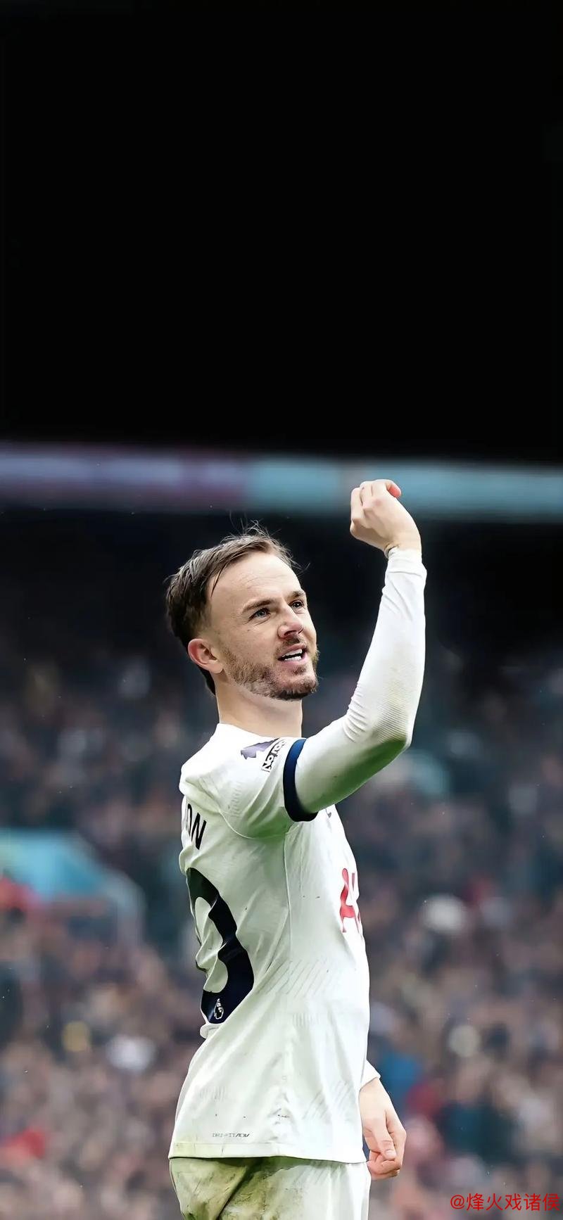 6万人前，33岁孙兴慜含泪挥别热刺：10年太短，希望你们别忘掉我