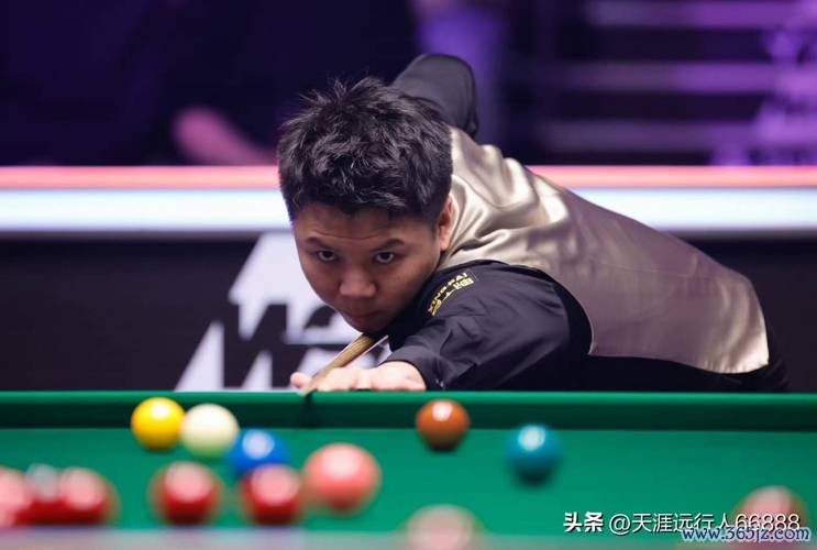 苏格兰公开赛半决赛：周跃龙稳健出击不掉以轻心，韦克林大胆快攻勇于挑战；风格迥异，谁将主宰比赛走向最终胜出