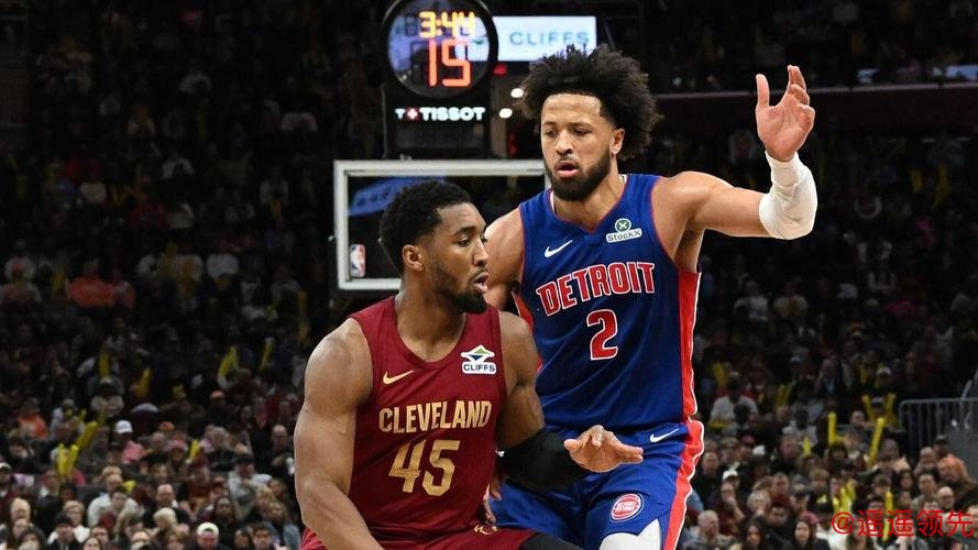 坎宁安27+6+7米切尔30+6 活塞终结骑士3连胜 坎宁安27+6+7米切尔30+6 活塞终结骑士3连胜