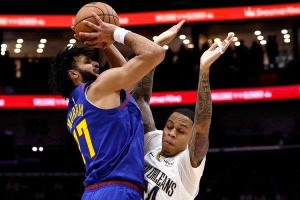 九游娱乐 穆雷35+9沃特森30+7 锡安12+7掘金险胜鹈鹕